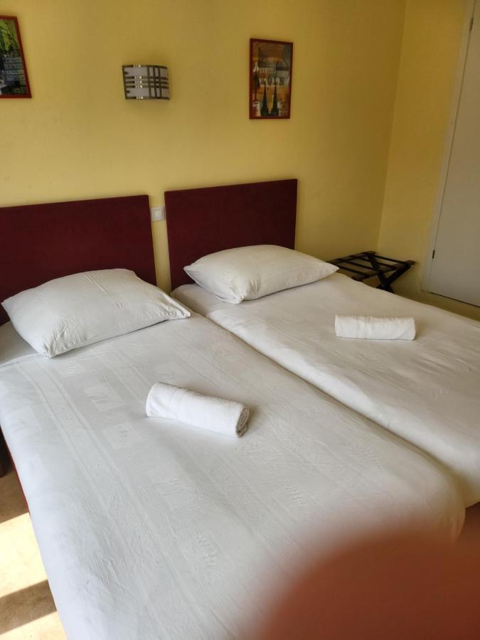 Das Hostal El Arenal  Bagian luar foto